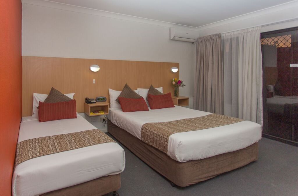 Diplomat Hotel Алис-Спрингс Экстерьер фото